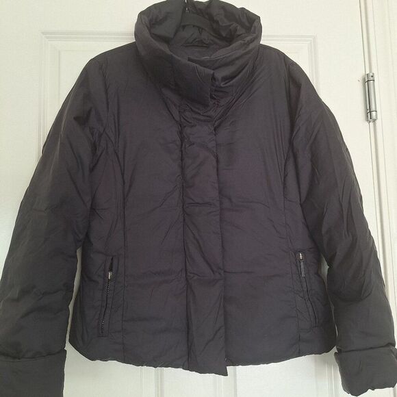 Weekend MaxMara Black Puffer Jacket size M - Picture 1 of 9